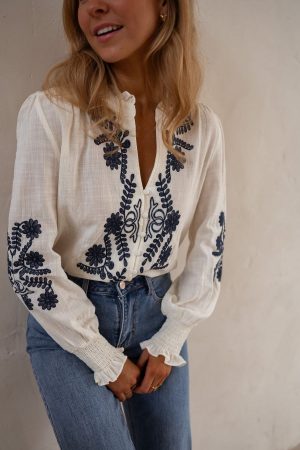Blusa Bohemia con Bordados